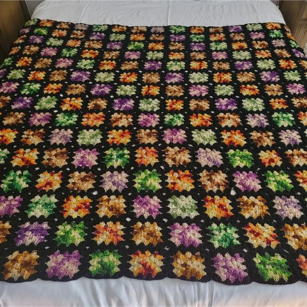 Vintage Handmade Granny Square Crochet Blanket 59.75